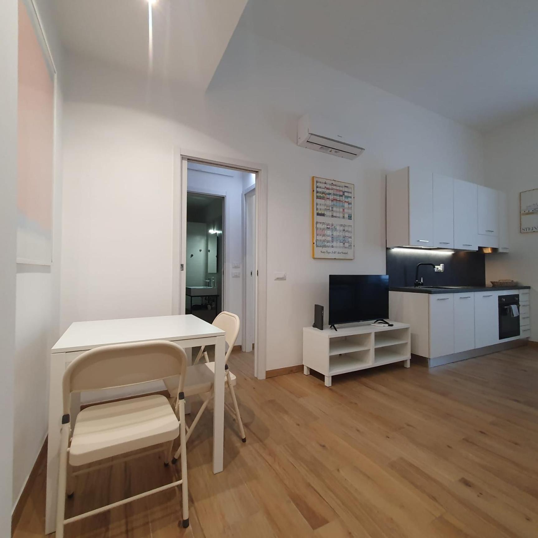 Bnbutler - Grasselli, 8 - Comfy And Newly Renovated Lägenhet Milano Exteriör bild